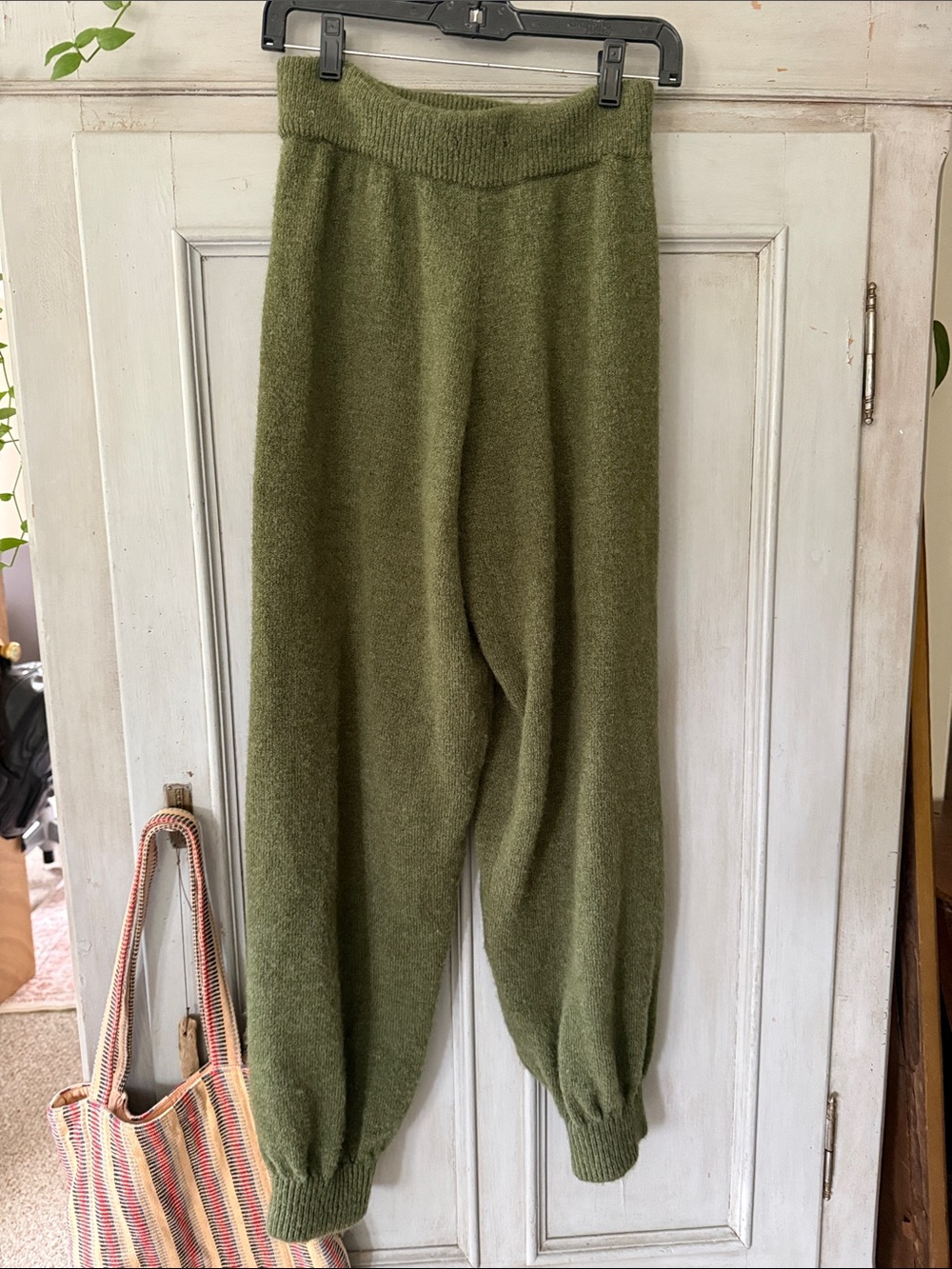 Zara Olive Green Knit Cropped Jogger Pants